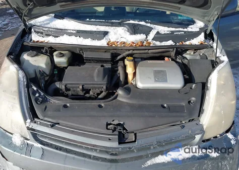 2005 Toyota Prius from USA, damaged, VIN JTDKB20U153096681